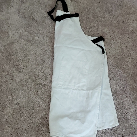 Bath and Body Works Apron - Picture 4 of 5